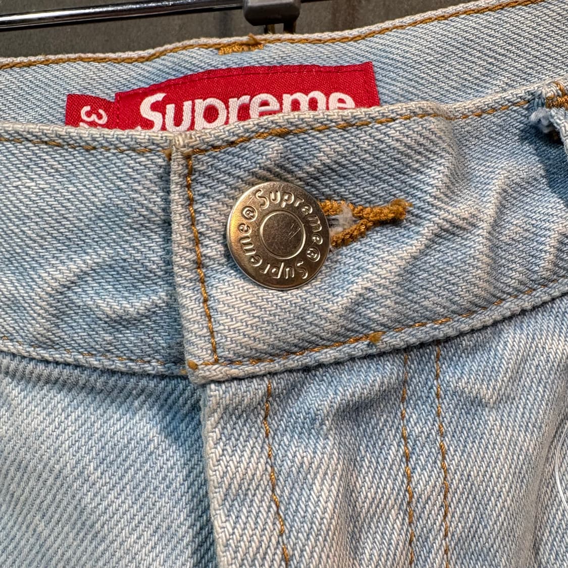 [32] SUPREME 슈프림 데님 버뮤다 팬츠 상품이미지2