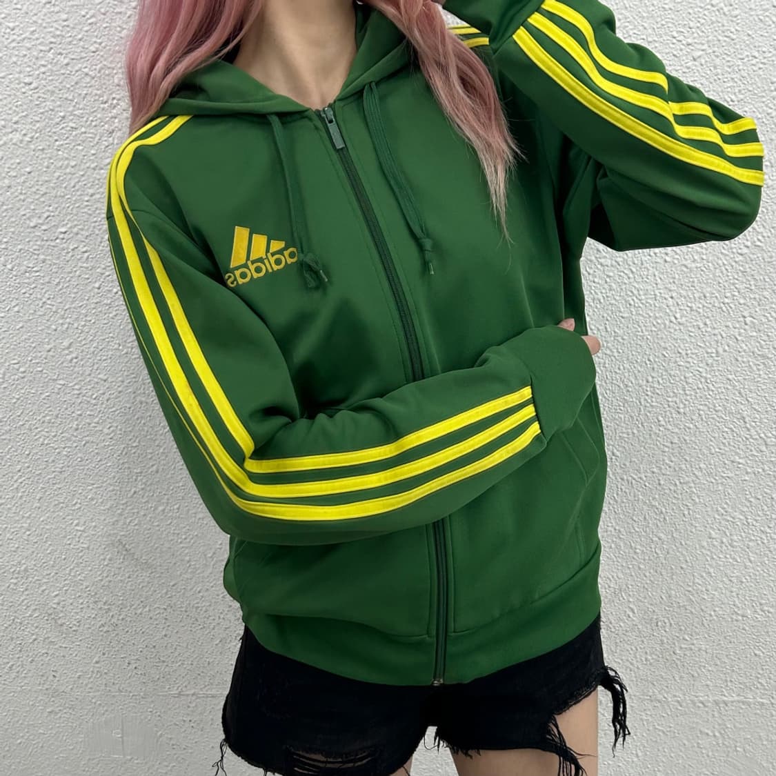 아디다스 옐로우라인 그린후드 트랙탑 100 상품이미지1