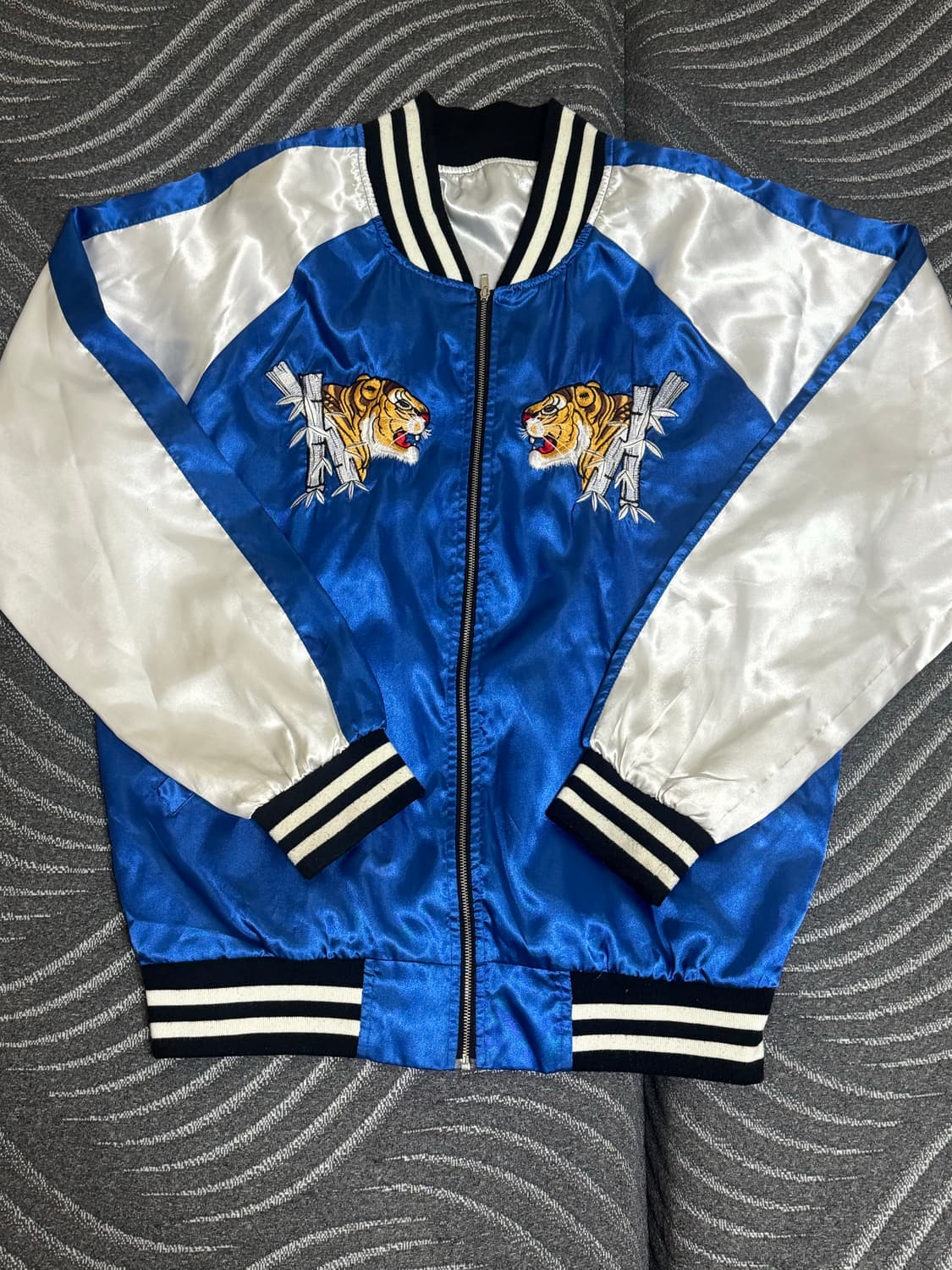 블루 타이거 자수 스카쟌 자켓 M 상품이미지1
