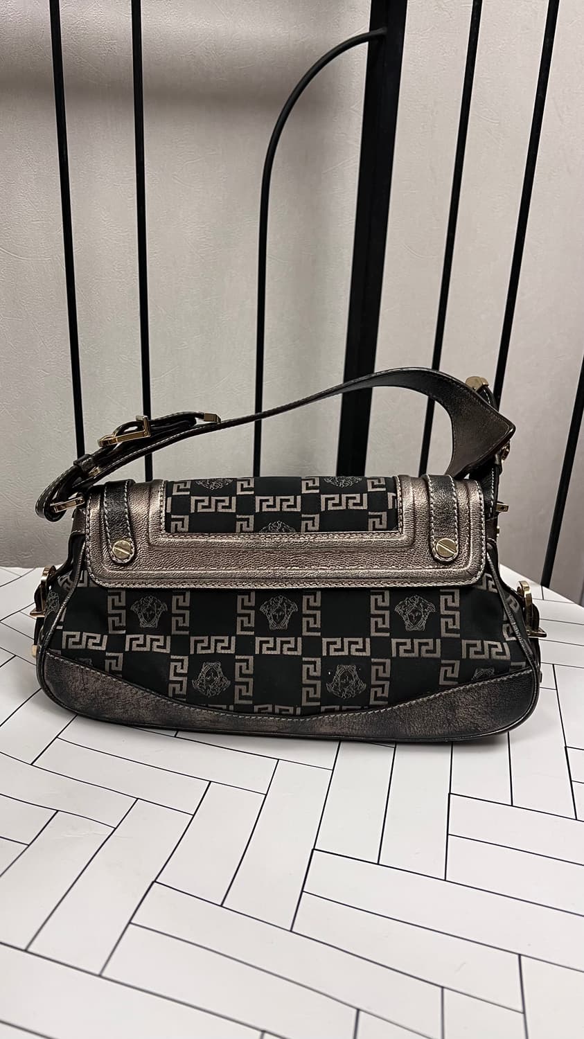 90s versace 베르사체 메두사 자카드 클래식 숄더백 핸드백 상품이미지2