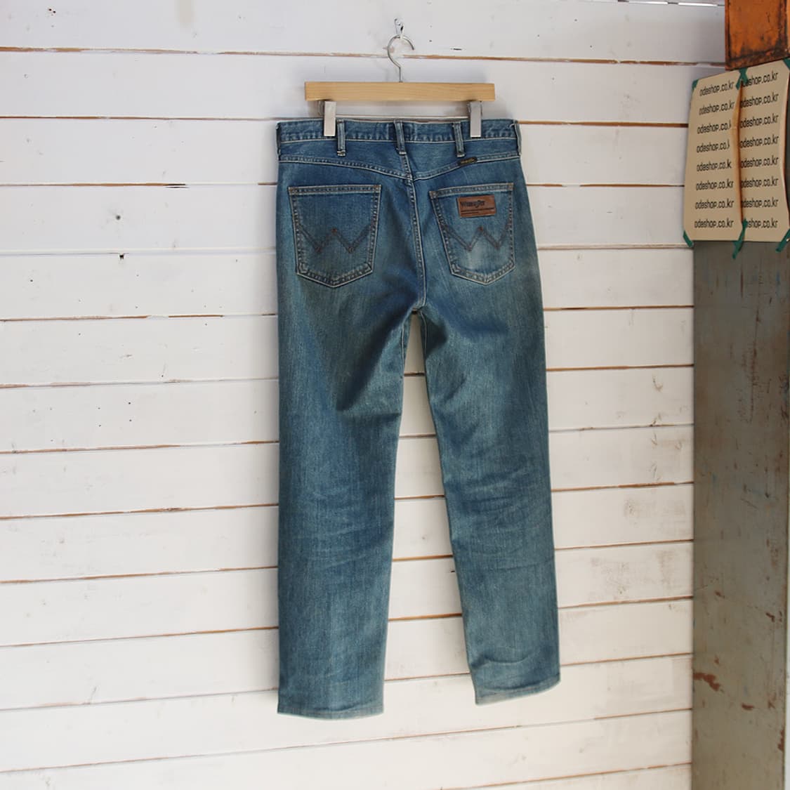 (착용컷) Wrangler 데님 팬츠 (남성용 33.5) 상품이미지2