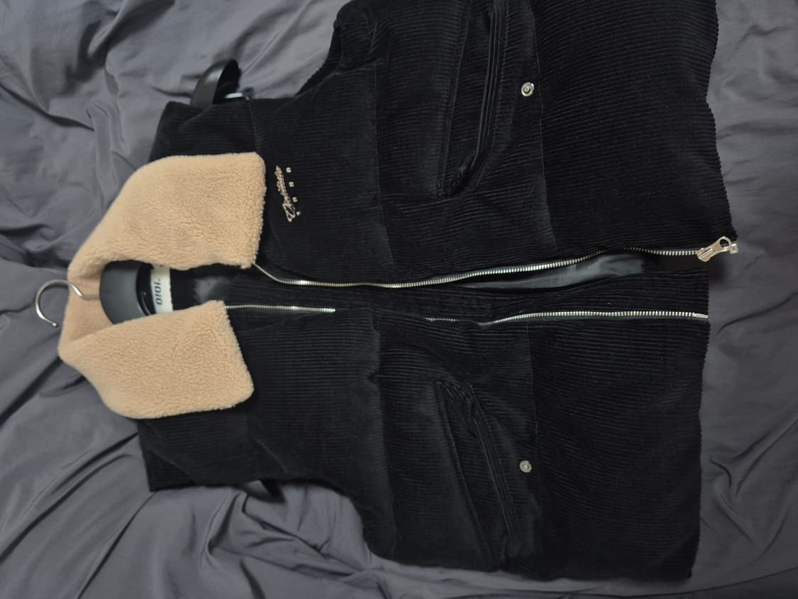 Oioi 컬렉션 코듀로이 패딩 조끼 상품이미지1