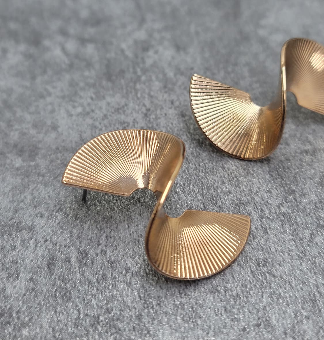 spiral earrings 빈티지귀걸이 상품이미지2