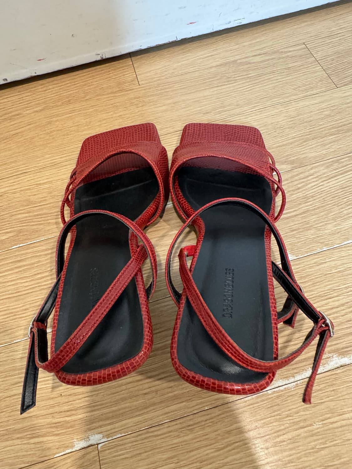 드래곤블루스 빈티지 바이브 샌들 상품이미지5