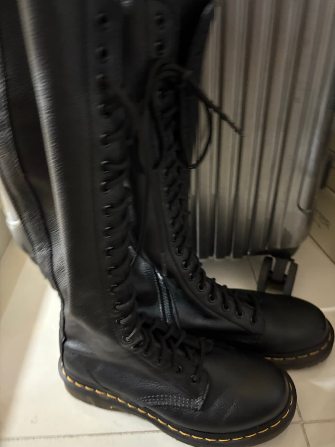 닥터마틴 20홀 버지니아 상품이미지2