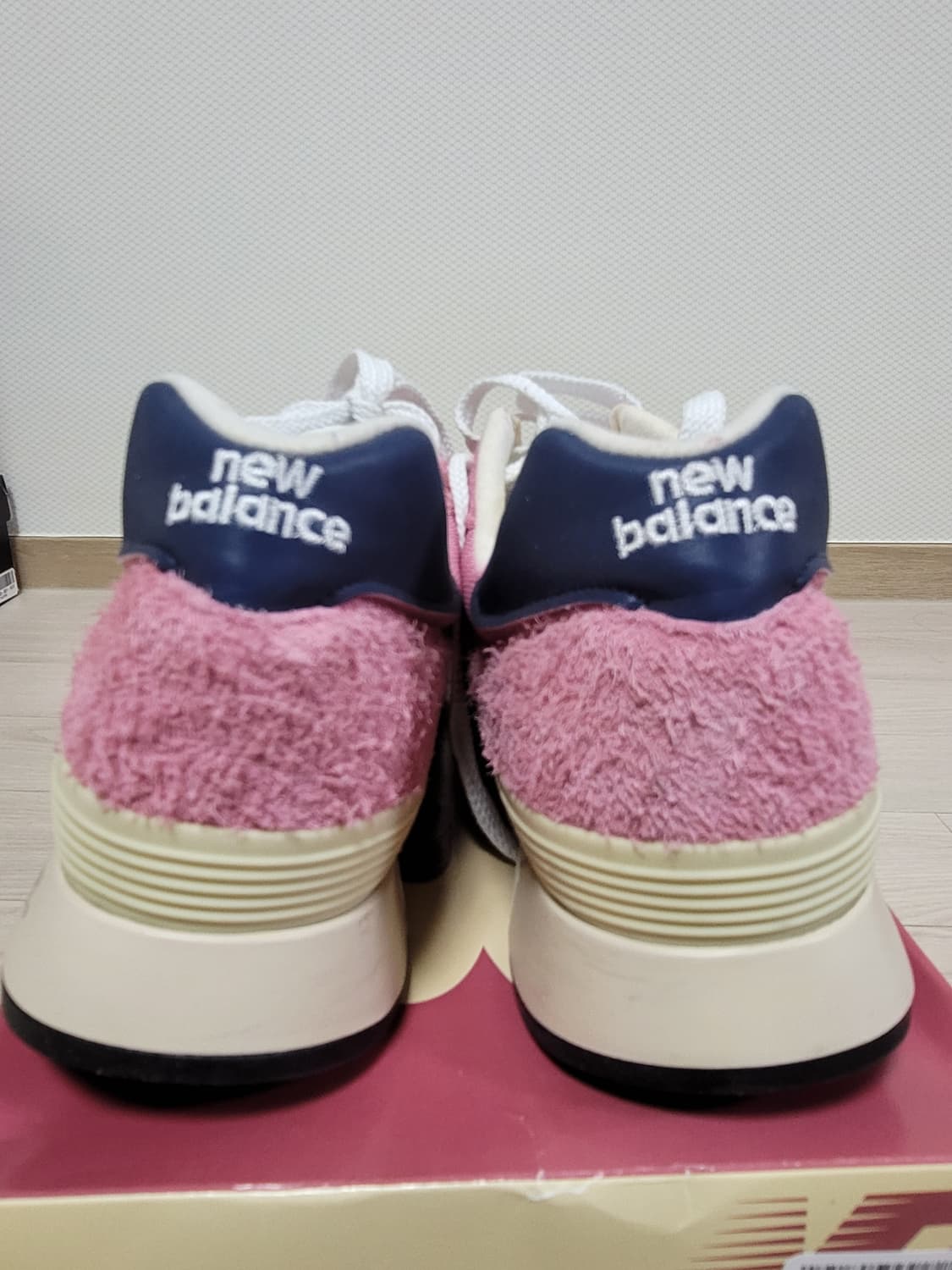 [300] <상태최상> 뉴발란스x에임레온도르1300 더스티핑크 상품이미지3