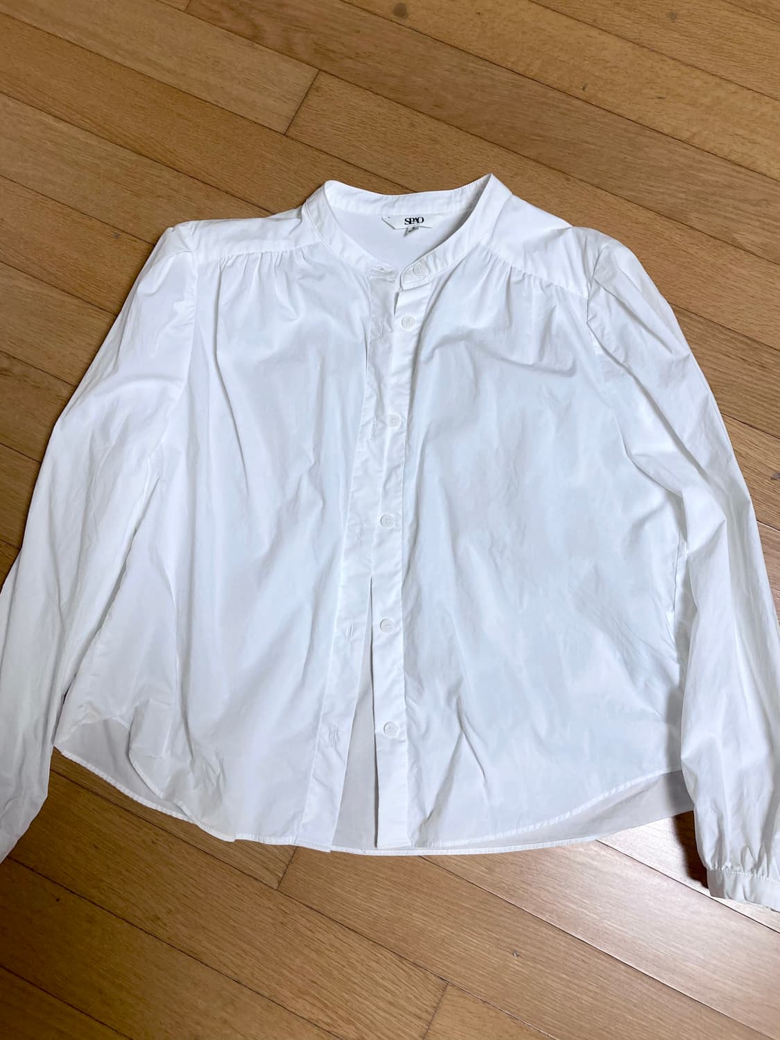 스파오 헨리넥 블라우스 셔츠 상품이미지2