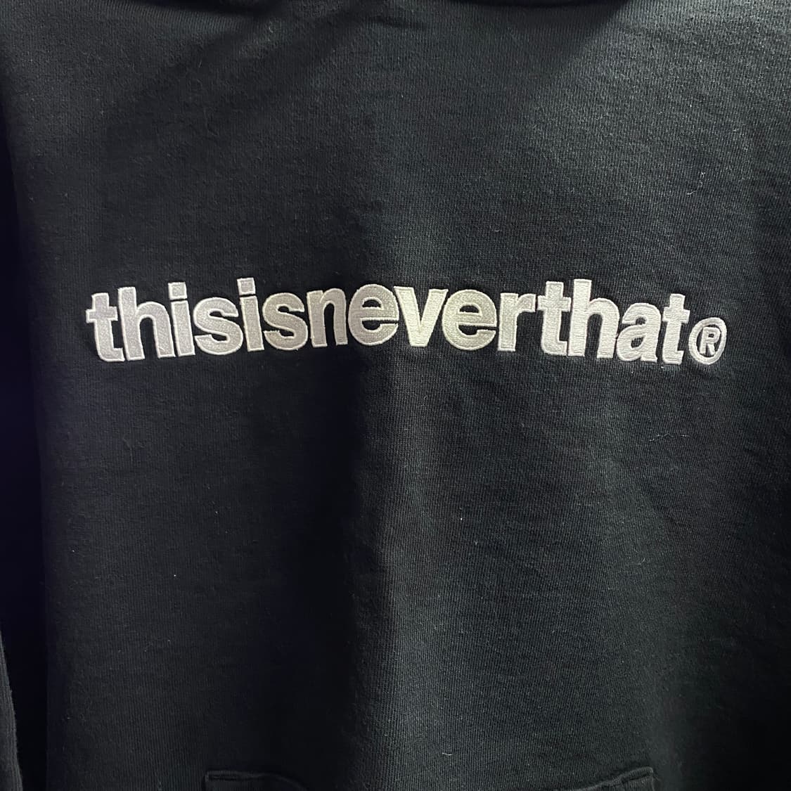 디스이즈네버댓 빅로고 블랙 후드티 B4080 상품이미지3