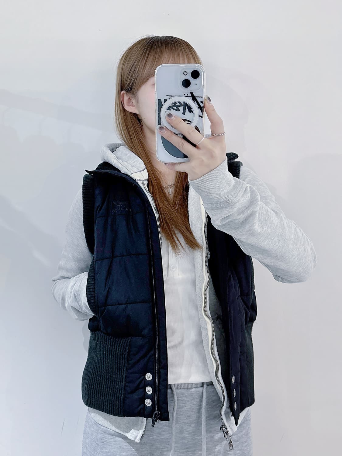 아디다스 블랙 유로파 다운 조끼패딩 상품이미지1