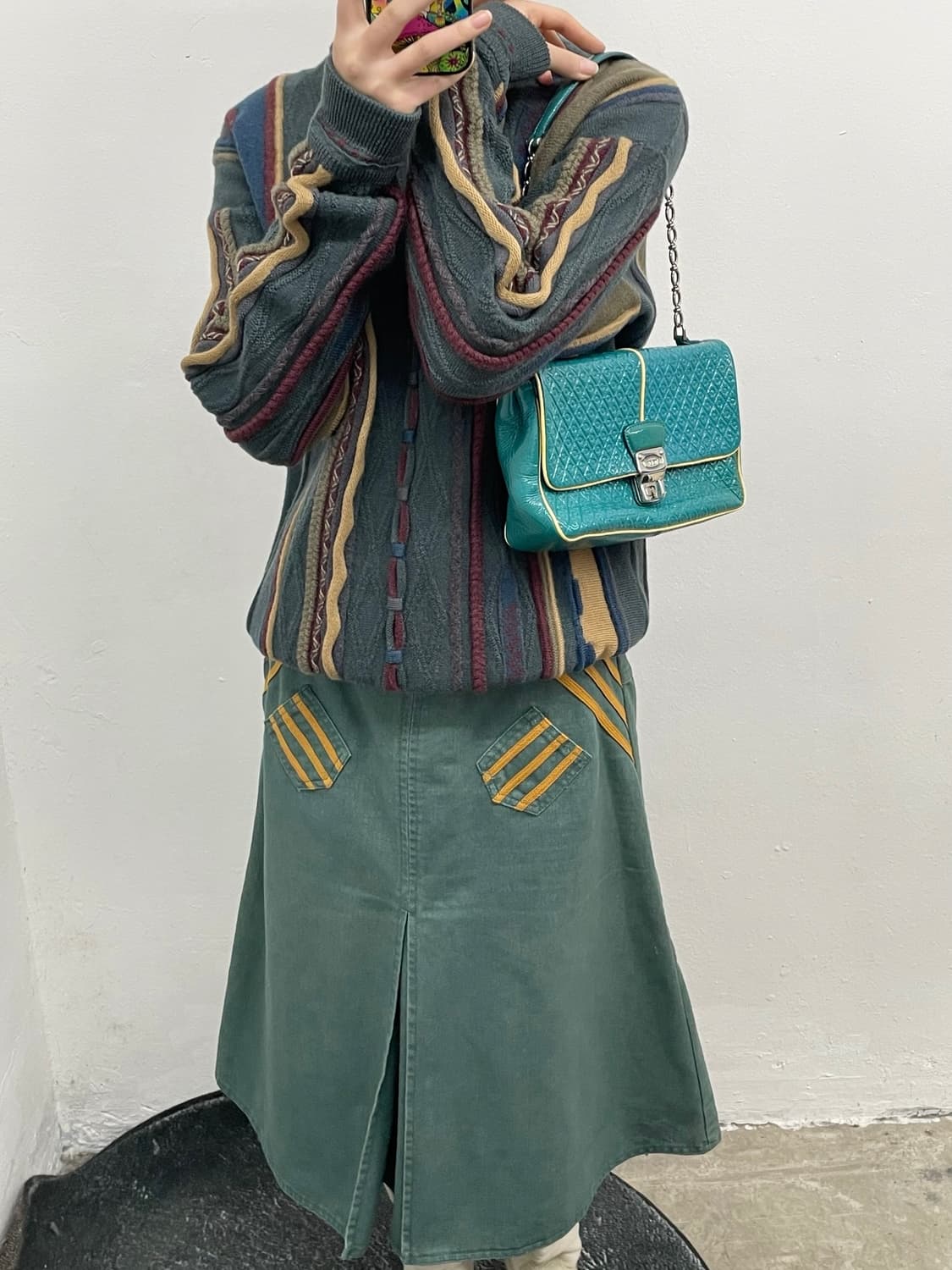 토즈 00s 페이던트 퀼팅 체인 숄더백 상품이미지4