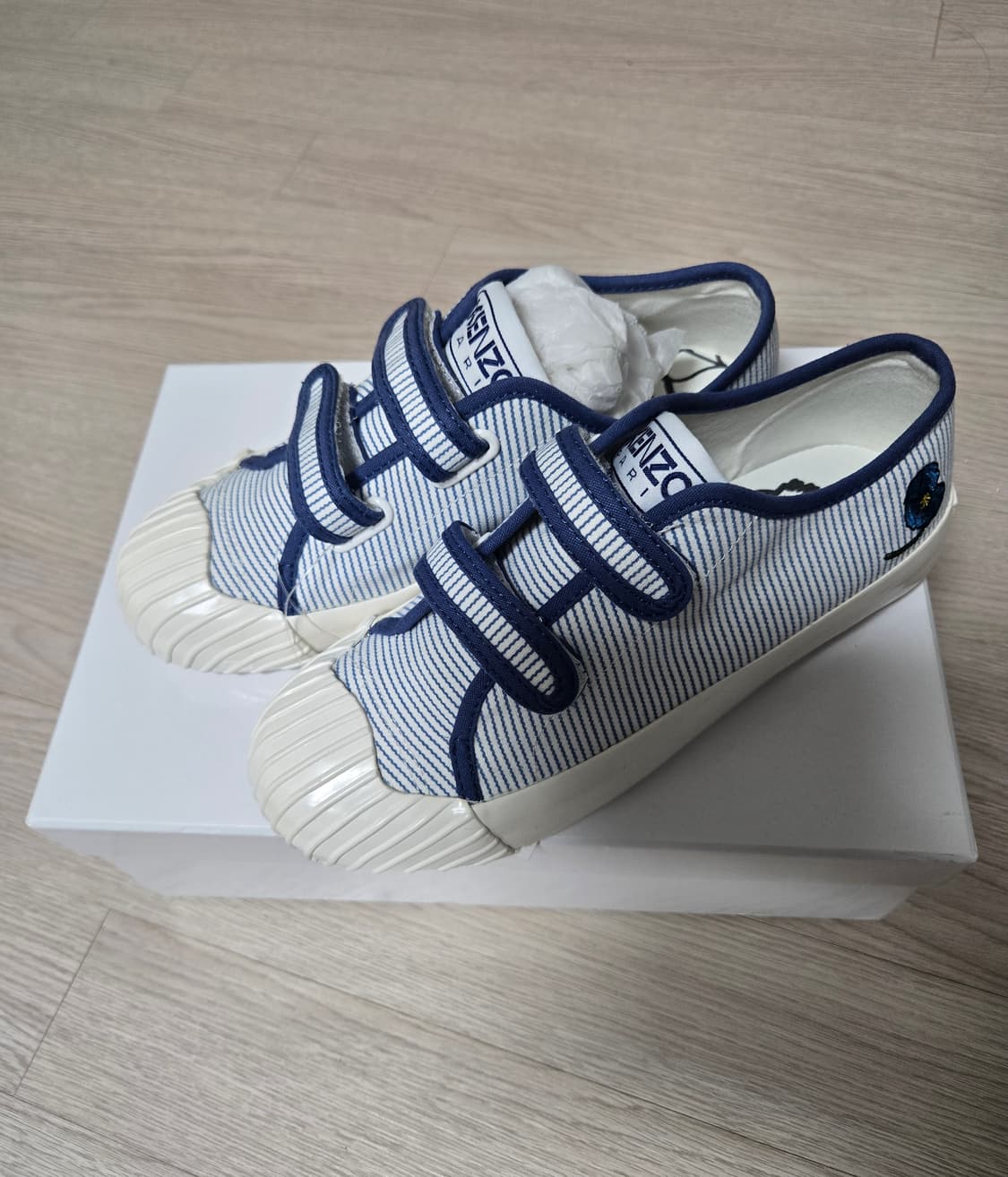 겐조키즈 운동화 상품이미지1