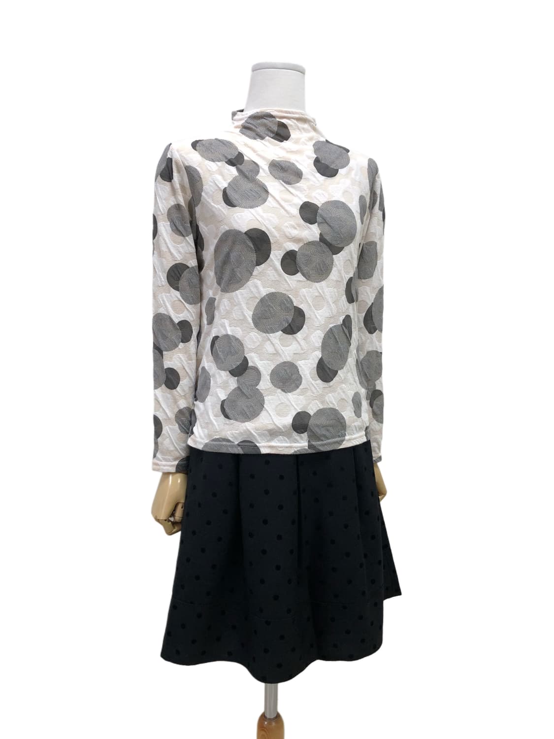 플라워 도트 터틀넥 목폴라 티셔츠 상품이미지3