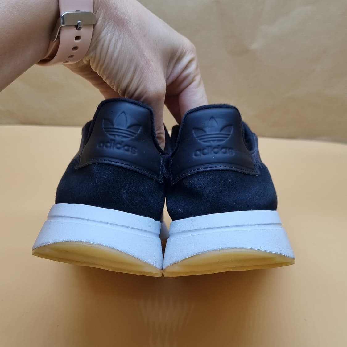 아디다스 플레시백 여성운동화235  상품이미지4