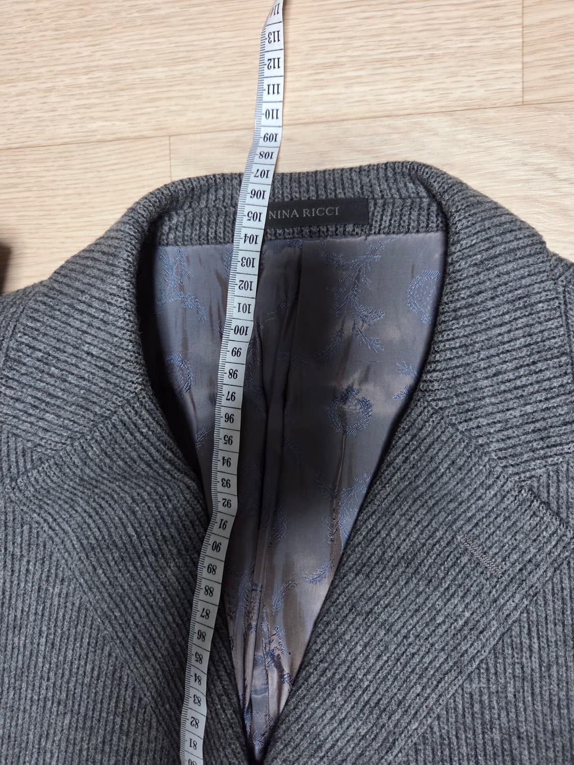 NINA RICCI 클래식 코트 그레이 수트 정장  상품이미지9
