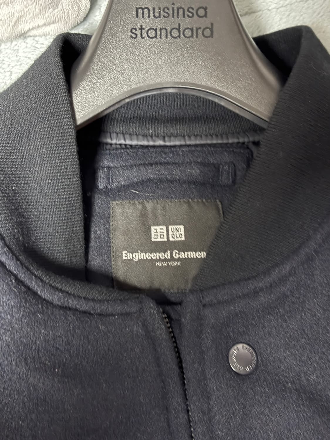 유니클로x엔지니어드가먼츠 블루종 네이비 상품이미지2