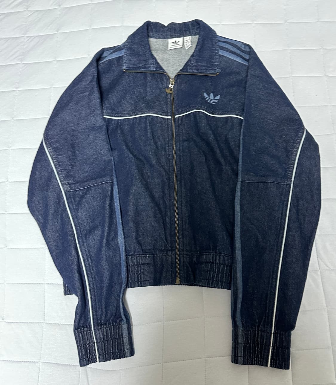아디다스 청자켓 판매합니다 상품이미지1