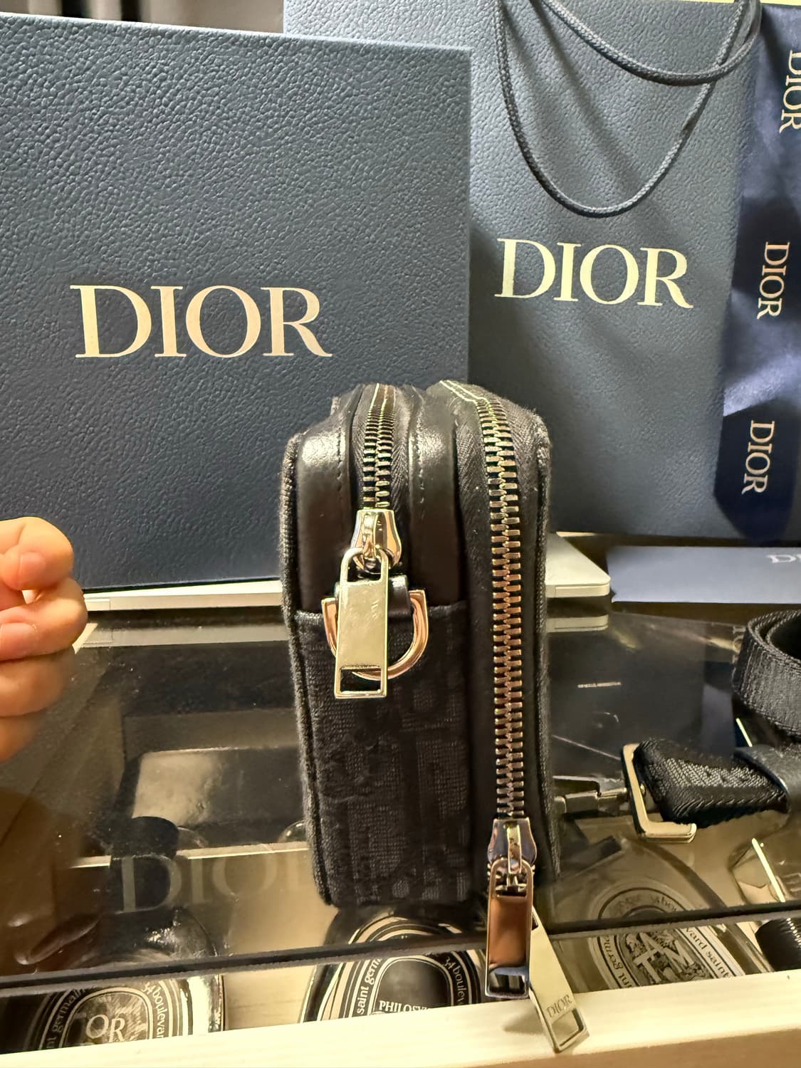 디올 오블리크 파우치 메신저백 블랙 풀구성 새상품급 상품이미지5