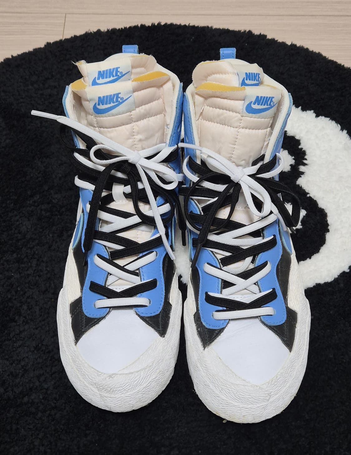 나이키 x 사카이 블레이저 미드 화이트 블랙 레전드 블루 상품이미지1