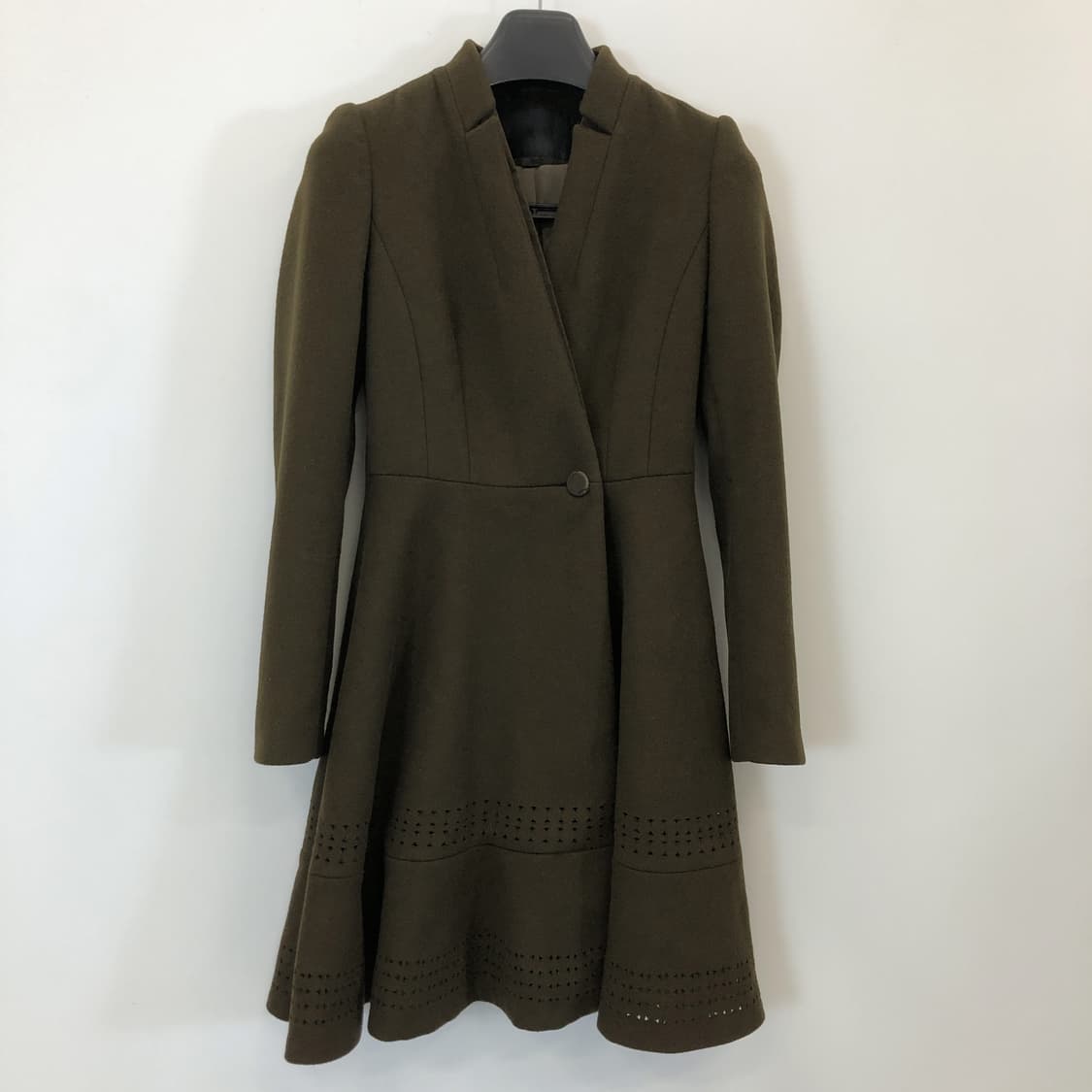 질스튜어트 싱글 카키코트 85-91-160 상품이미지1