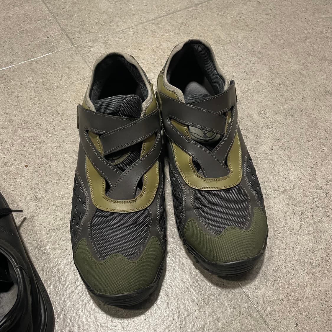 키코 코스타디노브 하크만 슈즈 상품이미지1