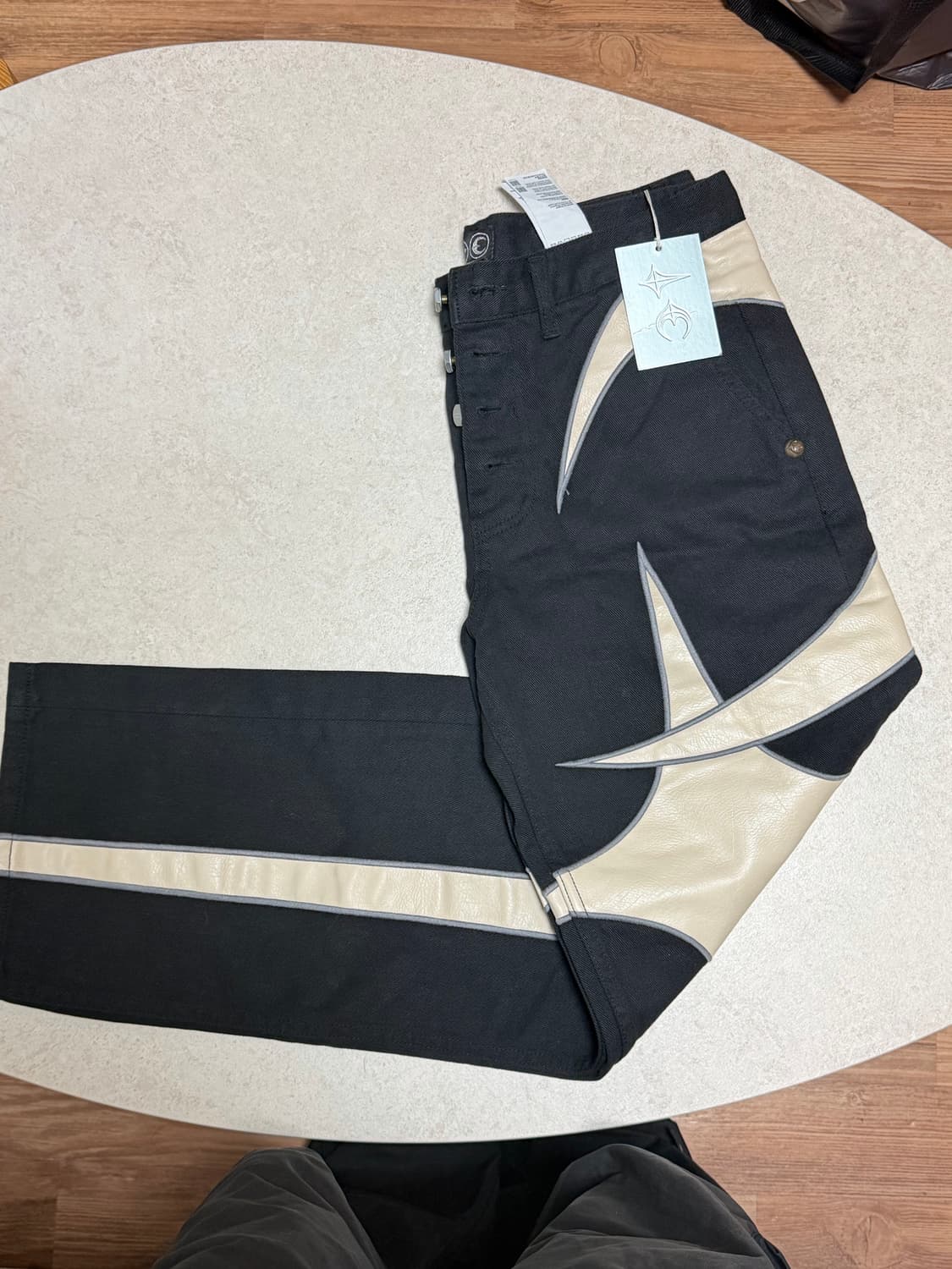 떠그 클럽 TC 레더 데님 팬츠 블랙 2사이즈 [새상품] 상품이미지3