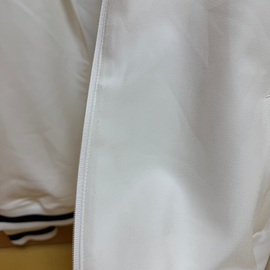 L 내셔널지오그래픽 져지 집업 상품이미지3