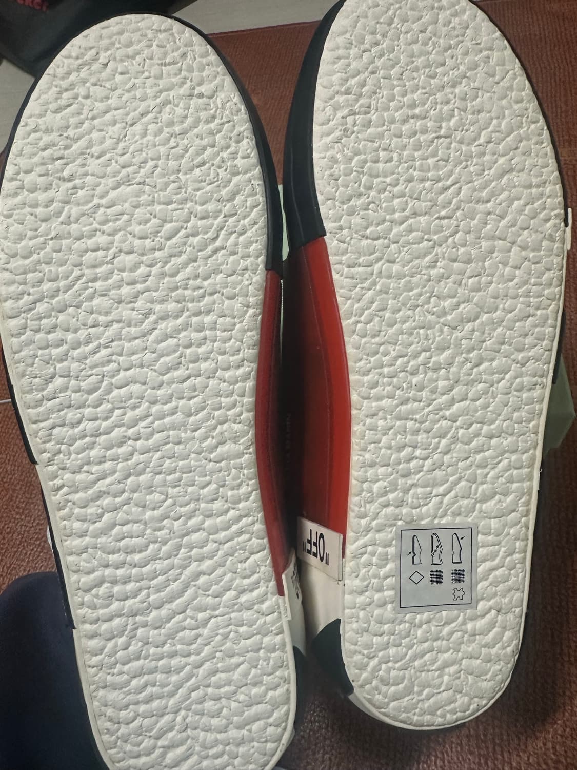 [41] 오프화이트 vulc 블랙 스니커즈 새상품 박스포함 상품이미지3