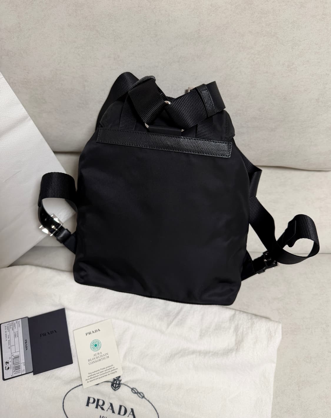 정품 프라다 백팩 스몰 신형 상품이미지5