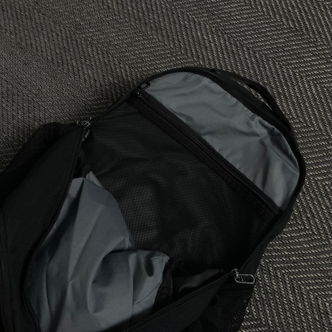 나이키 올드스쿨 빅스우시 디테일 블랙 백팩o 4244 상품이미지4