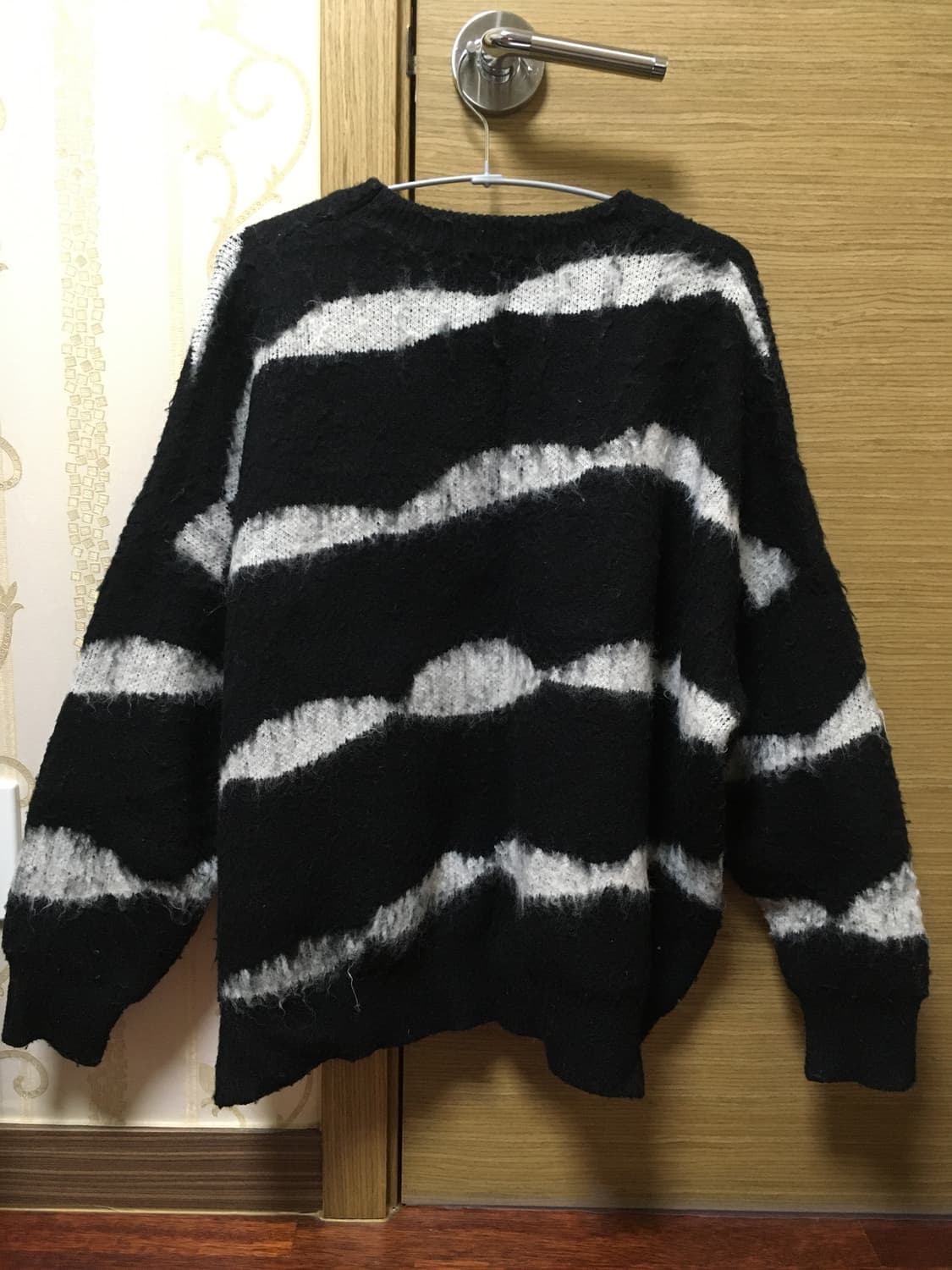 지브라 니트 상품이미지2