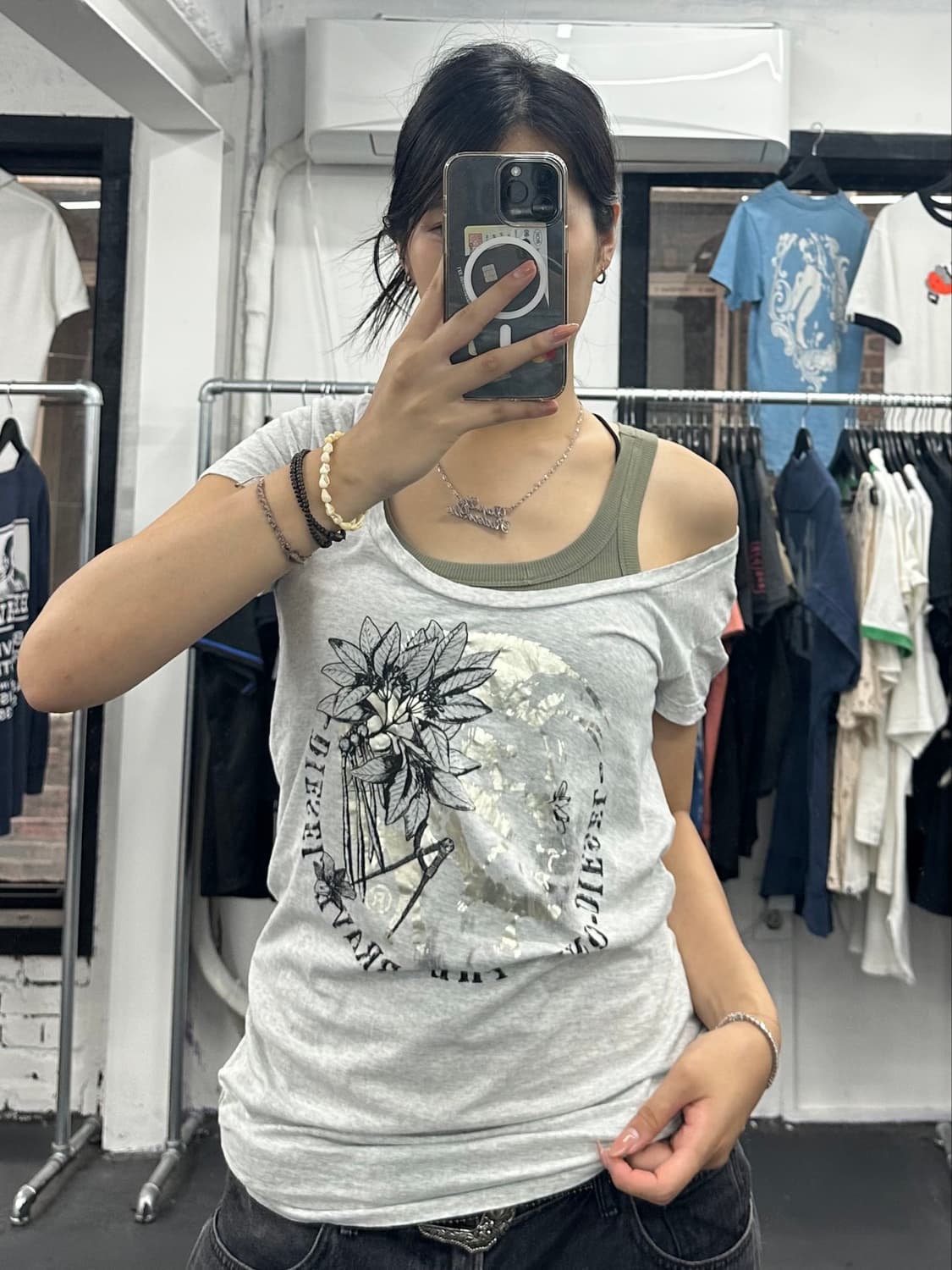 디젤 인디언 와이드넥 티셔츠 상품이미지2