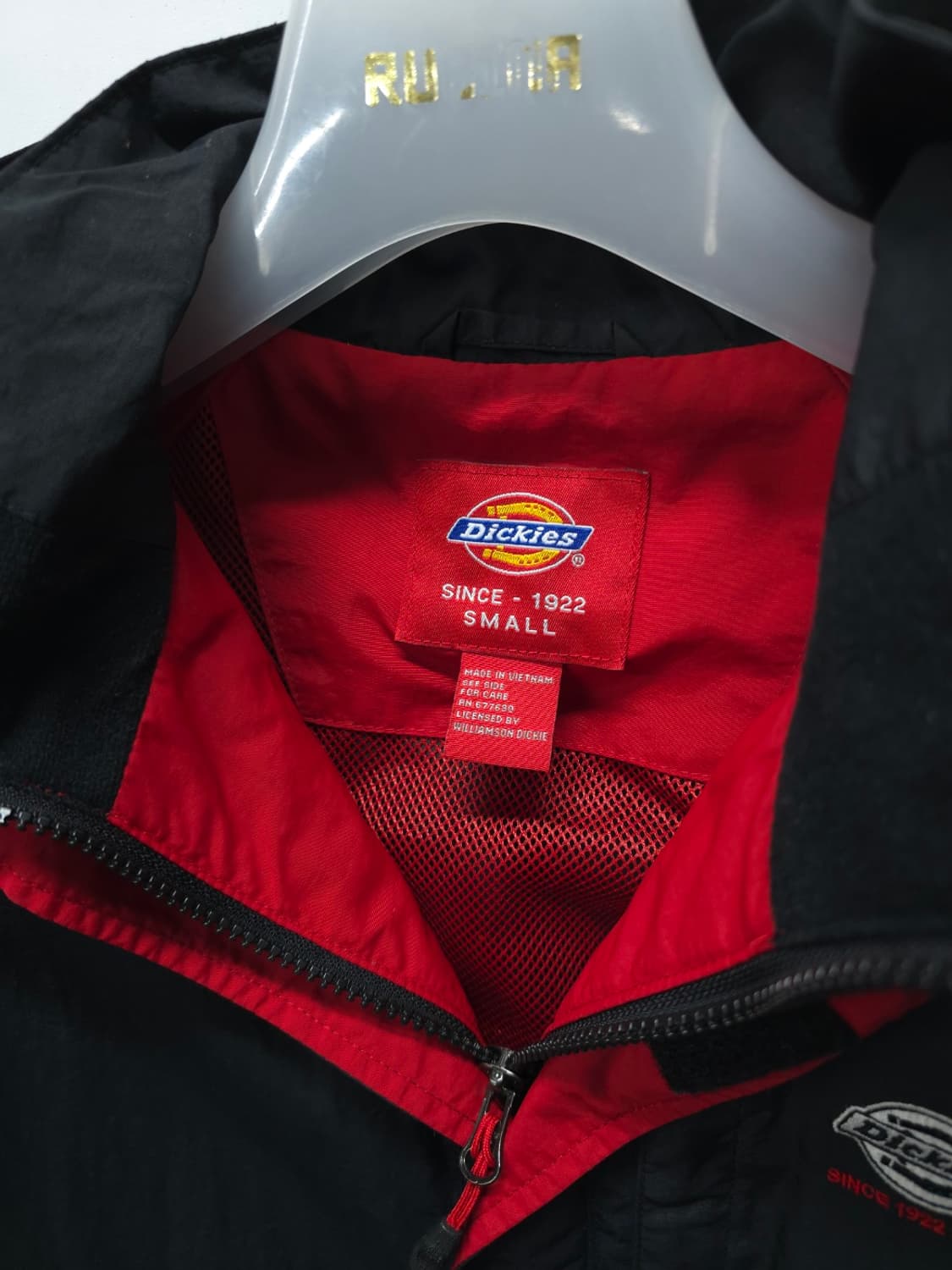 ​디키즈 여성 블랙/레드 배색 후드 바람막이 자켓 (S 사이즈) 상품이미지6