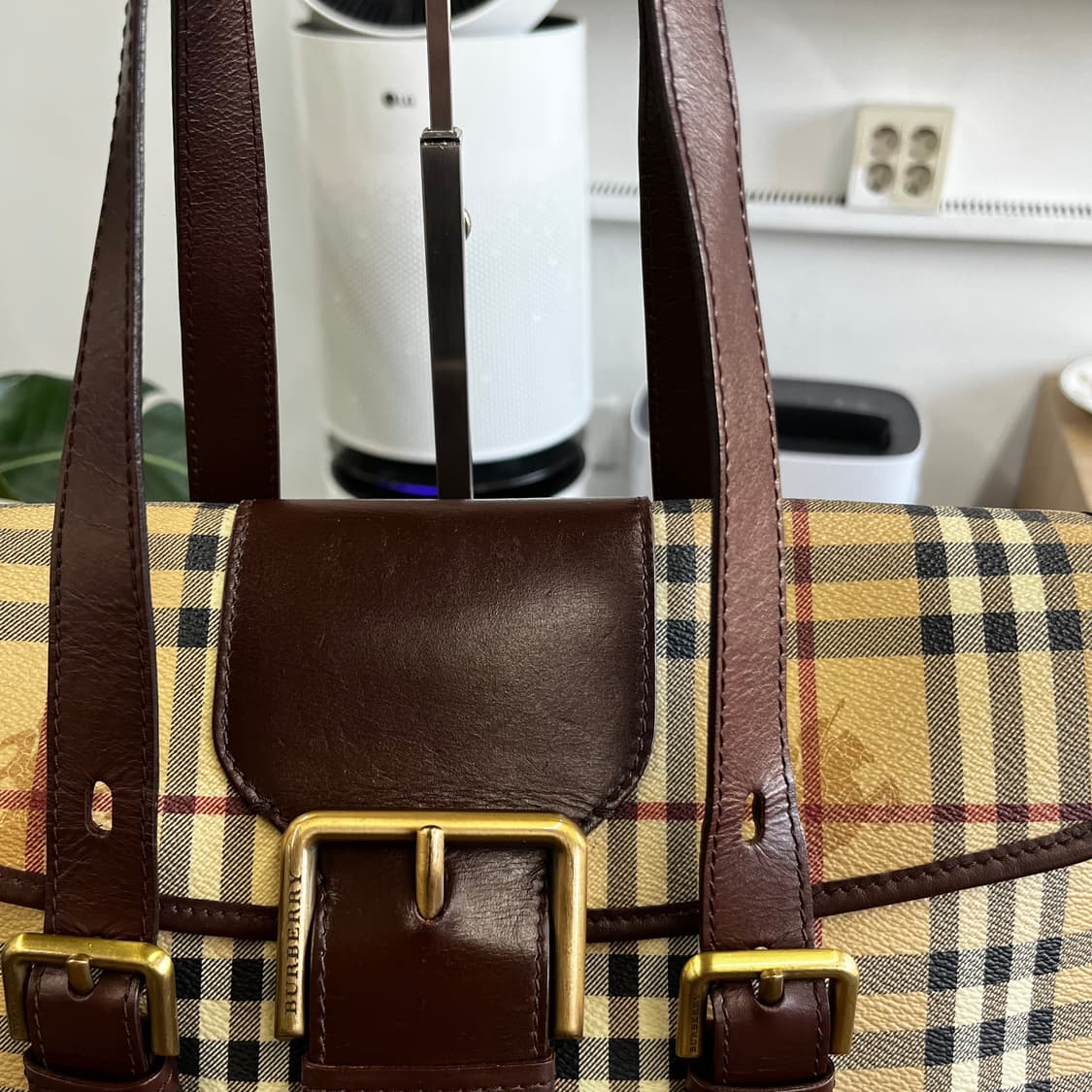 버버리 헤이마켓 토트백 상품이미지4