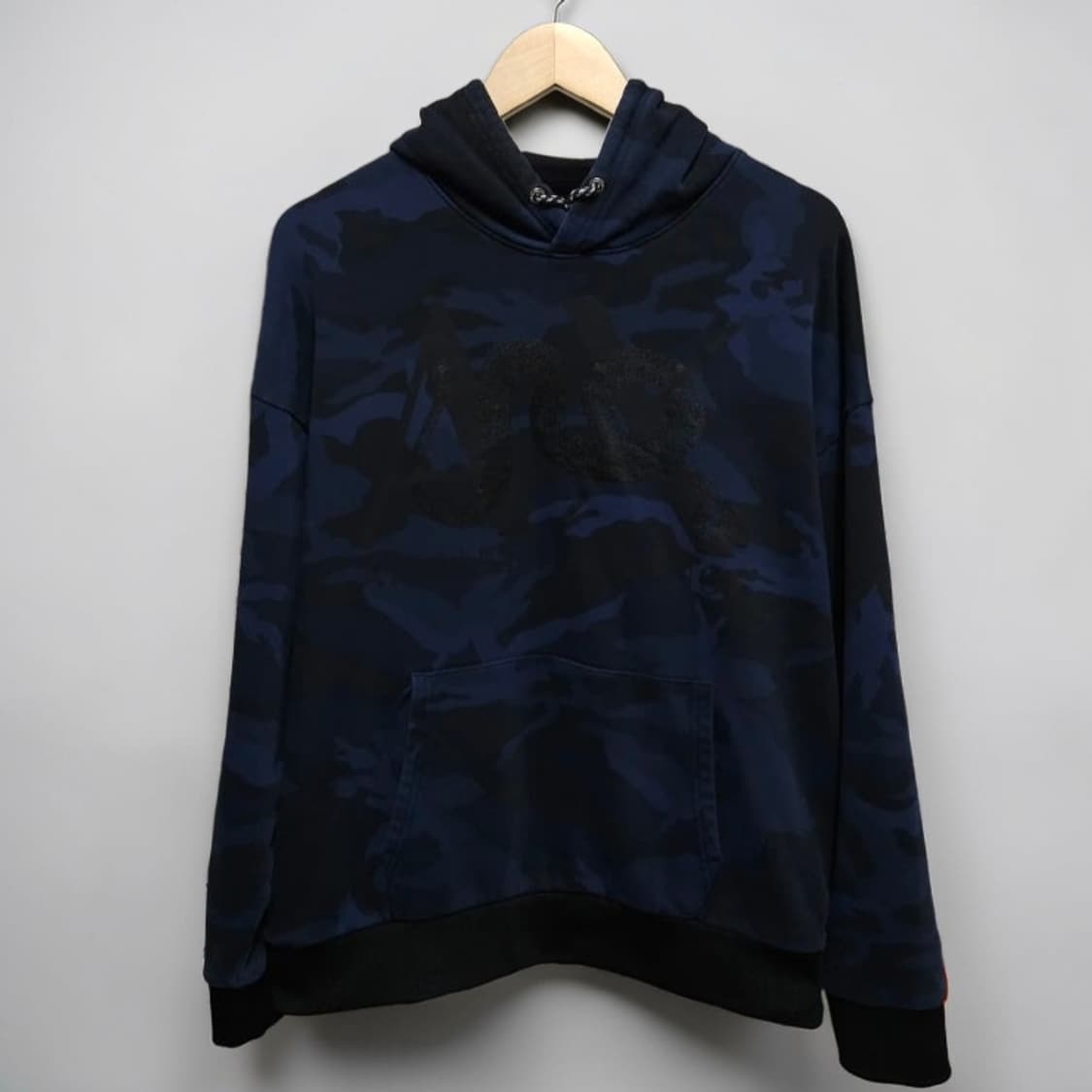 100 ARMANI 아르마니 익스체인지 카모 후드티 루즈핏 네이비 상품이미지1