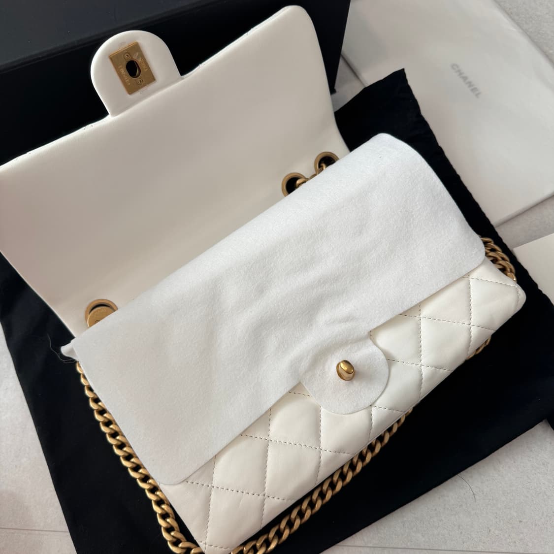 샤넬 클래식 시즌 플랩백 AS3609 상품이미지8