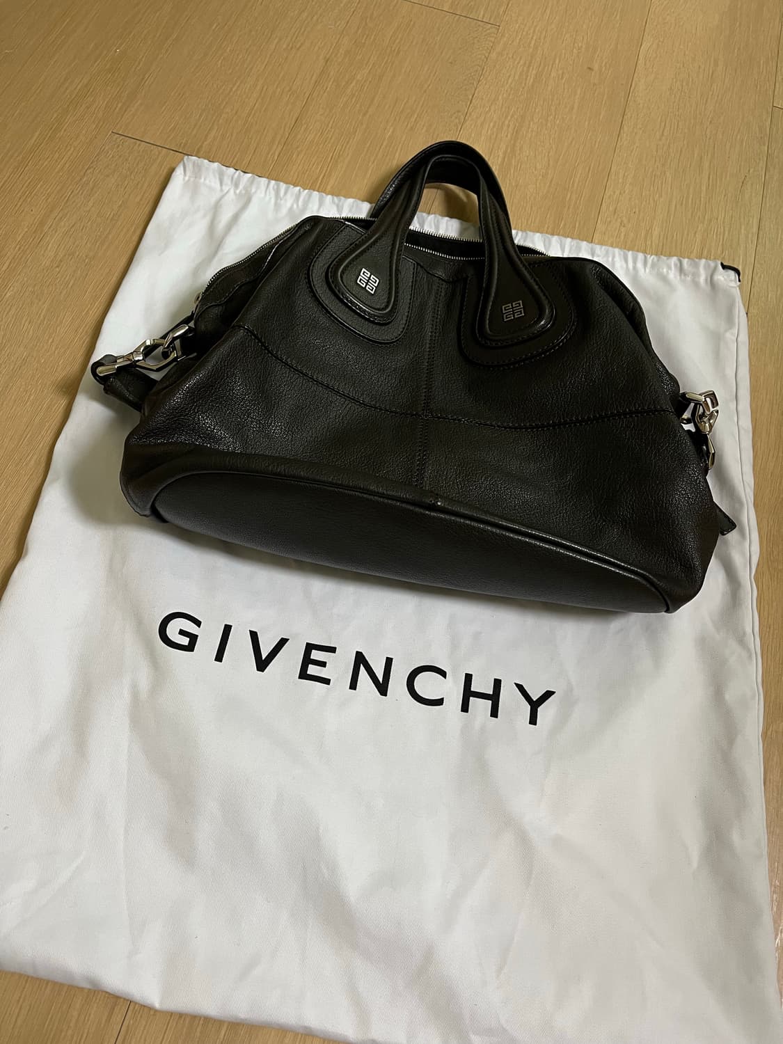 지방시 나이팅게일백 다크브라운 상품이미지3