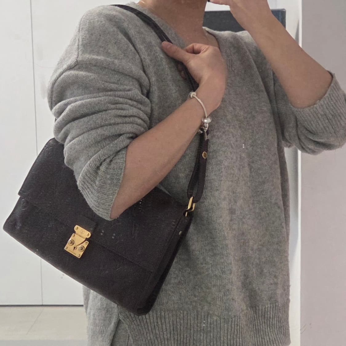 LOUISVITTON 루이비통 정품 앙프렝뜨 파시낭뜨 숄더백 크로스백 상품이미지1