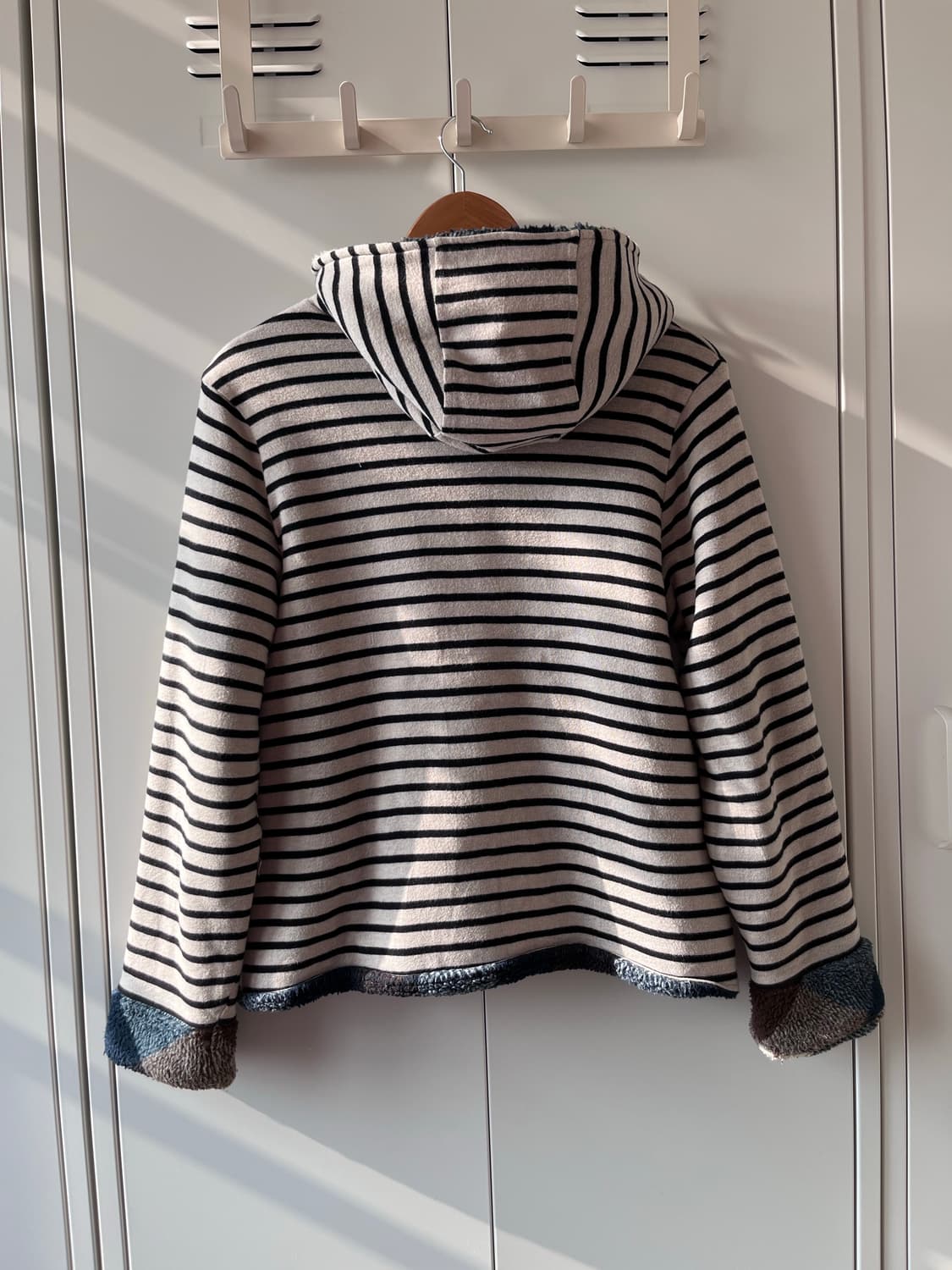 Final Decision 스트라이프 양털 후드 집업 점퍼  상품이미지10