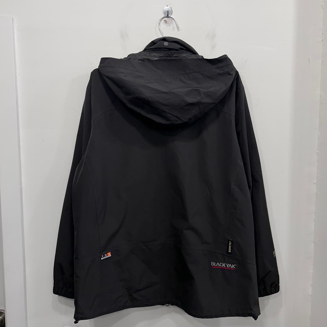 블랙야크 고어텍스 퍼포먼스쉘 후드 바람막이 상품이미지6