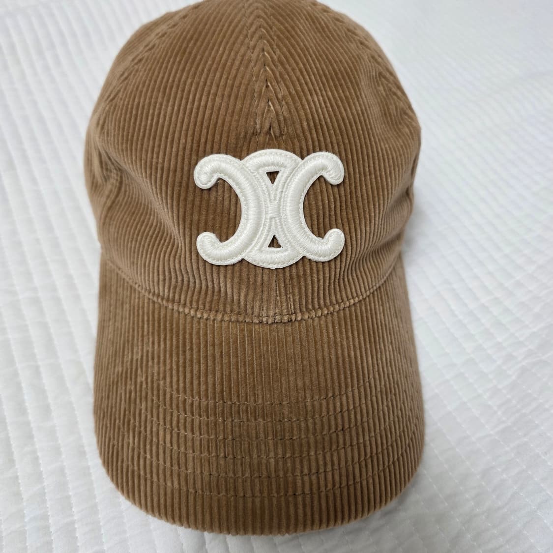 정품 셀린느 트리오페 코듀로이 볼캡 브라운 상품이미지1