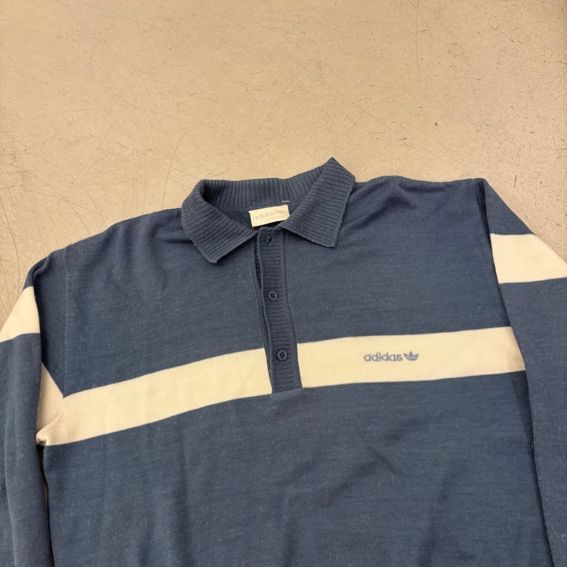 아디다스 올드스쿨 니트 카라티 상품이미지2