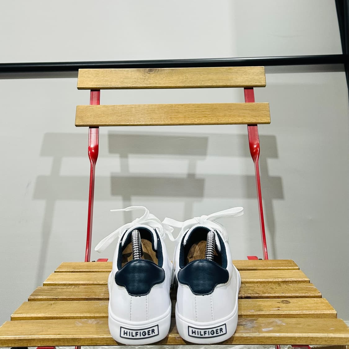 240) 타미힐피거 운동화 여성 여자 신빌 화이트 레더 스니커즈 상품이미지4