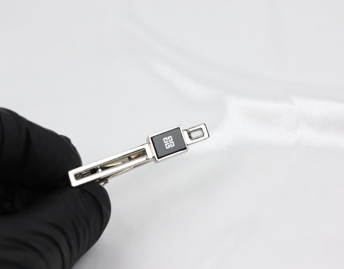 지방시 B+등급 5cm 남자 명품 넥타이핀 상품이미지5