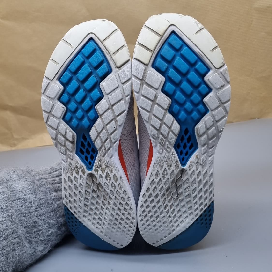 휠라 RGB 플렉스 뉴데이 운동화 220 상품이미지3