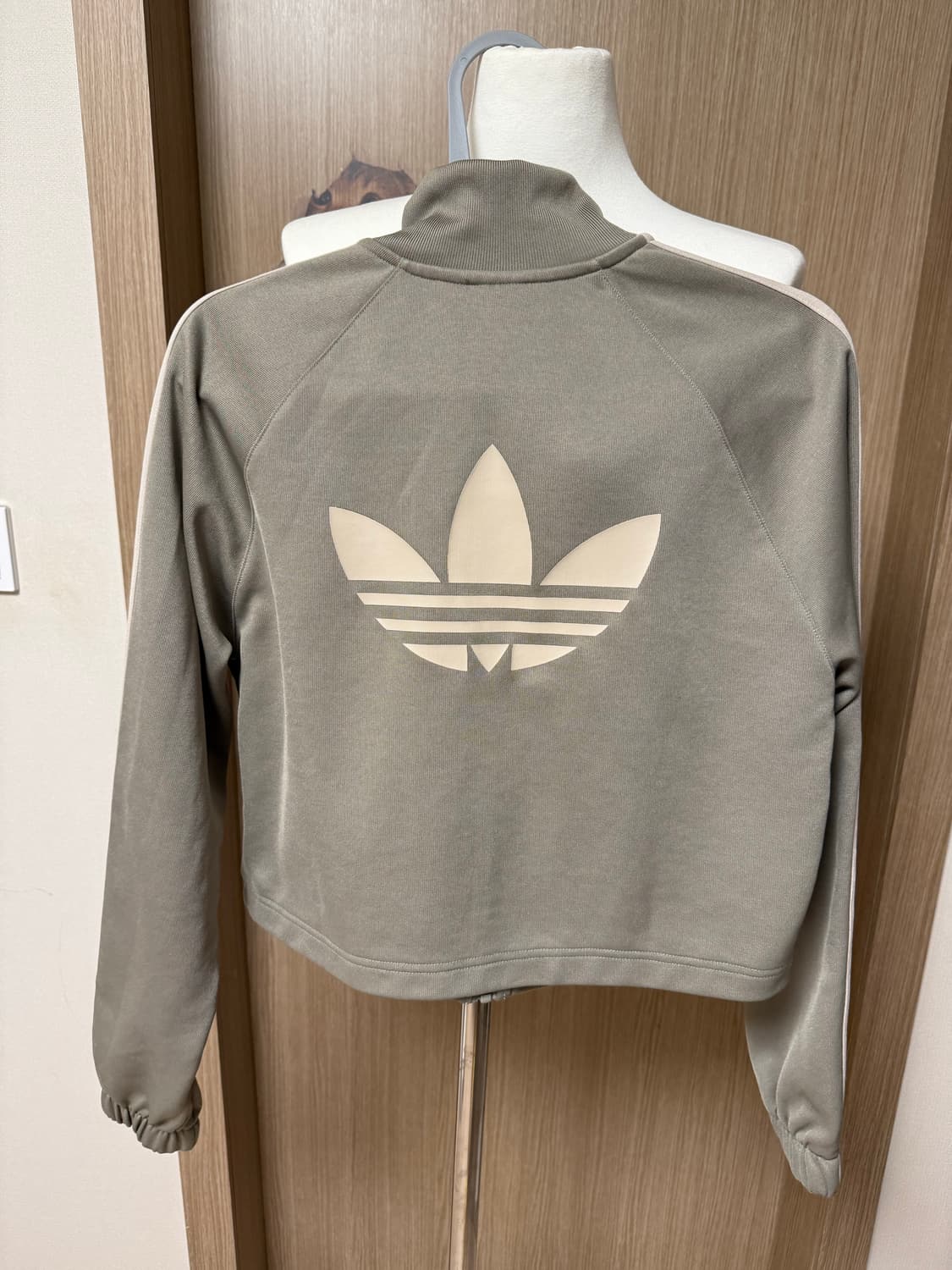 아디다스 카키 져지 상품이미지2