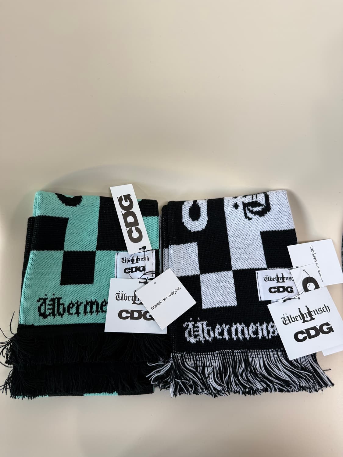 지드래곤 x CDG 위버멘쉬 CDGDC 체커드 머플러 2컬러 상품이미지1