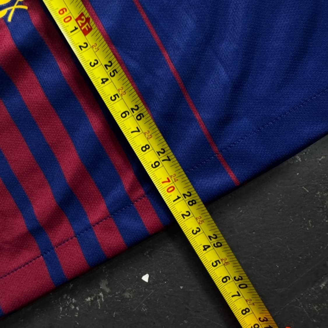 95 나이키 17-18 바르셀로나 메시 유니폼 상품이미지9