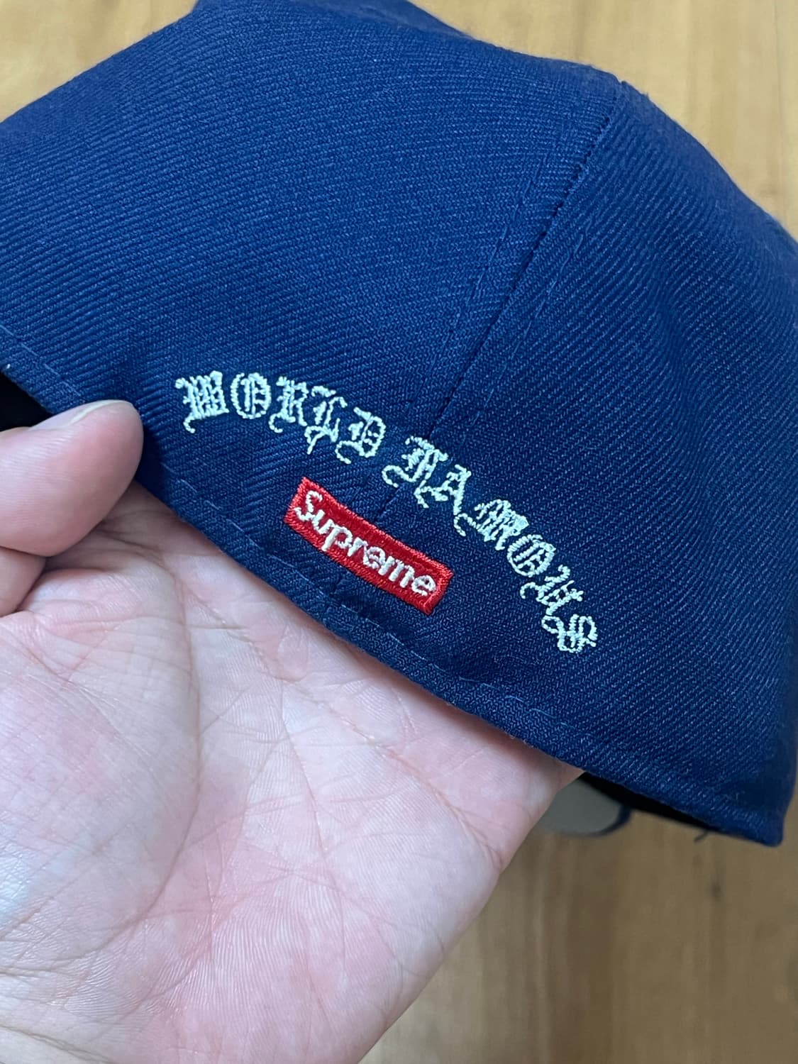 슈프림 뉴에라 60.6 상품이미지3