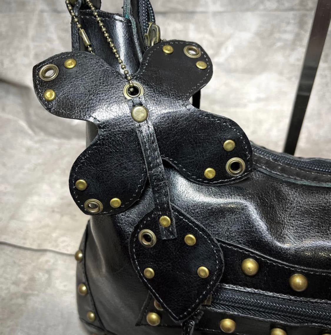 Japanes vintage stud bag 스터드 숄더백 상품이미지3