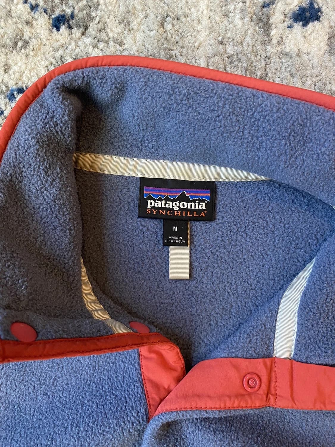 18SS 파타고니아 신칠라 스냅-T 그레이/코랄 상품이미지3